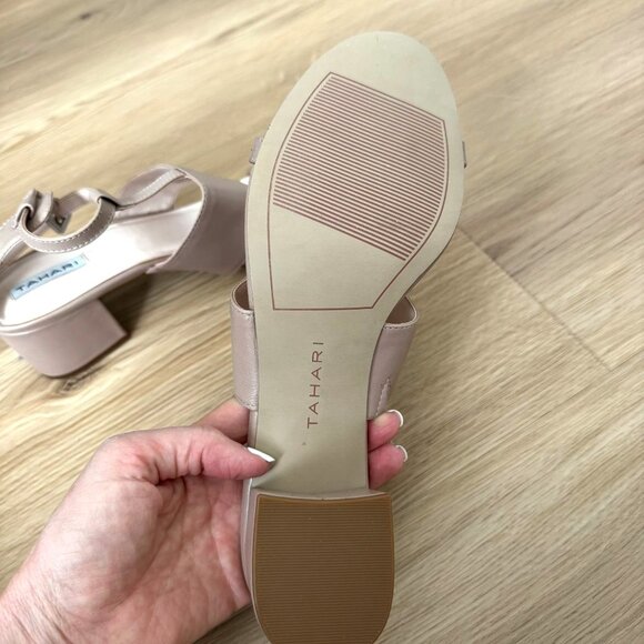 Tahari GeeGee Nude Block Heel Sandals 2" Comfort Strap Sz 9.5 NEW - Picture 6 of 7